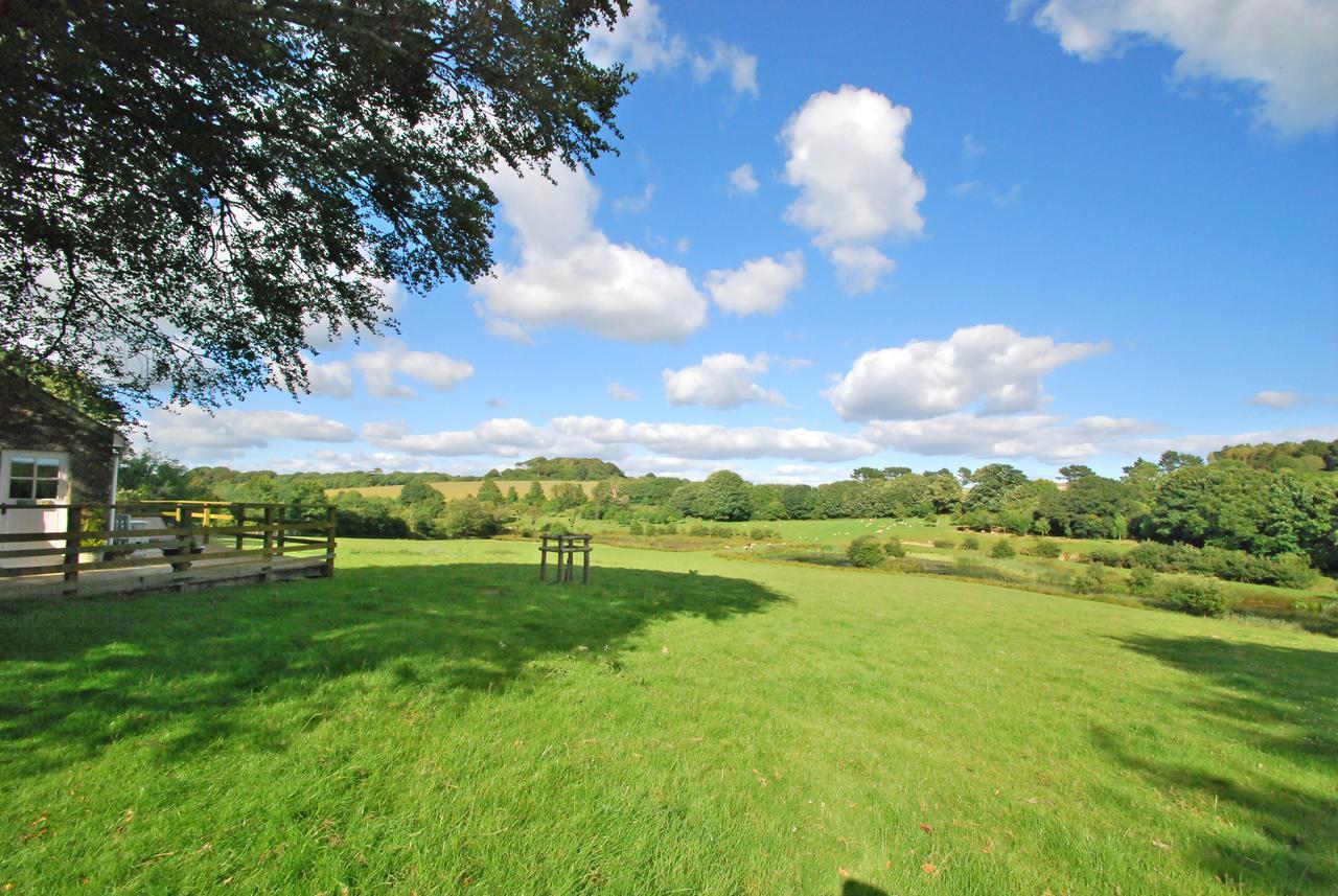 Trenderway Farm Bed & Breakfast ลู ภายนอก รูปภาพ