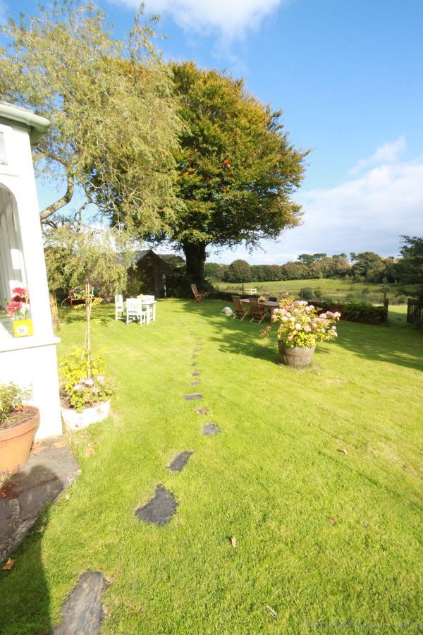 Trenderway Farm Bed & Breakfast ลู ภายนอก รูปภาพ